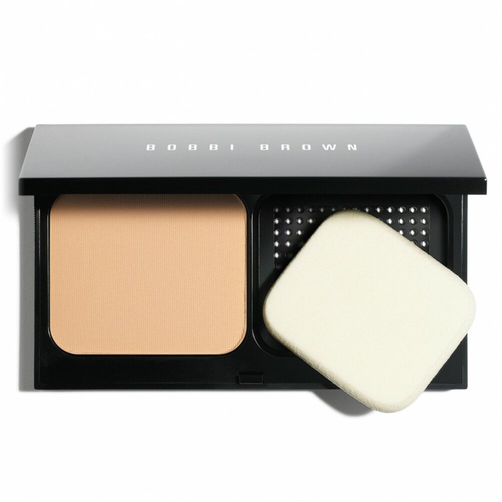 Skin Weightless Powder Foundation von Bobbi Brown kaufen bei ludwigbeck.de
